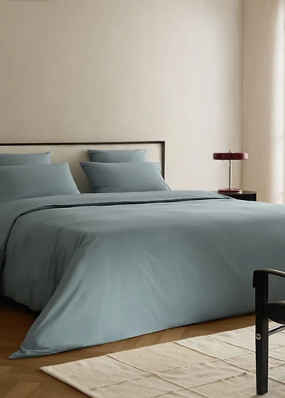 Cotton percale duvet cover with linen trim for 135/140 cm bed