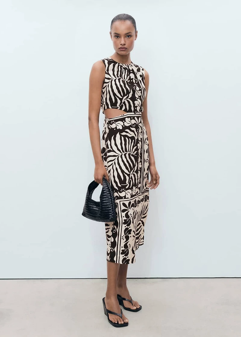 Midi-dress with cut-out