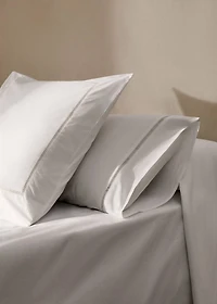 Two cotton percale hemstitched pillowcases 60x60 cm