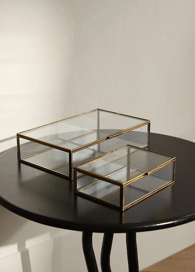 Small box with metal profile