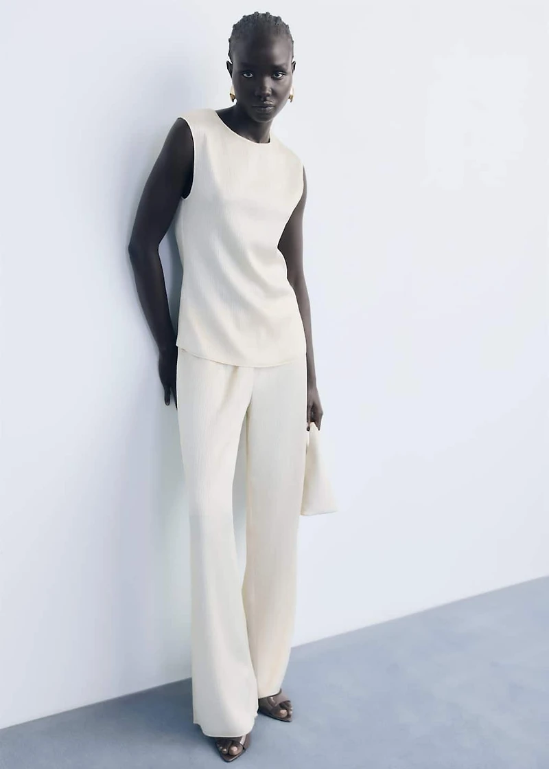 Pleated knitted top