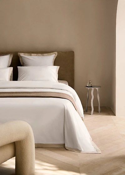 Cotton percale duvet cover with linen trim for 135/140 cm bed