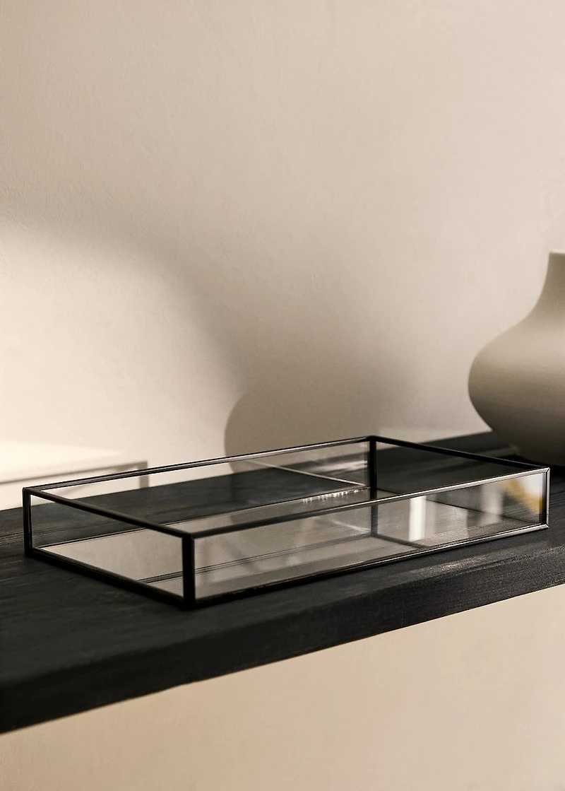 Medium decorative tray with metal profile