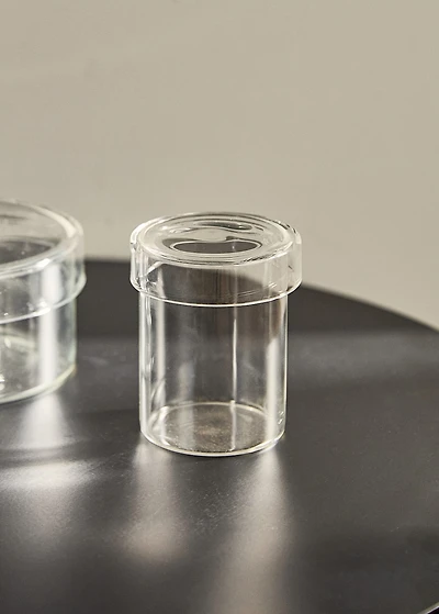 Small borosilicate bathroom jar with lid