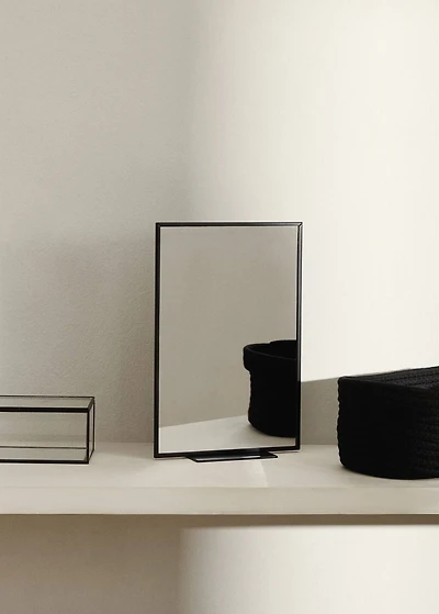 Metal vanity mirror