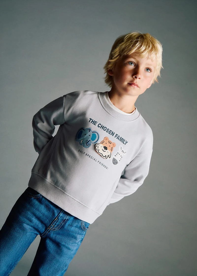 Sweatshirt with embroidered animals