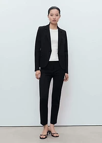 Fitted suit jacket