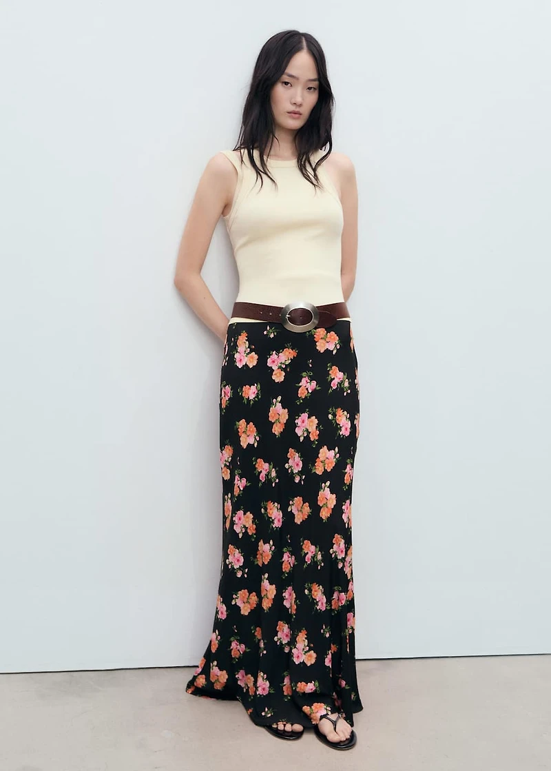 Floral skirt with lace trim