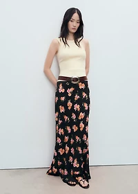 Floral skirt with lace trim