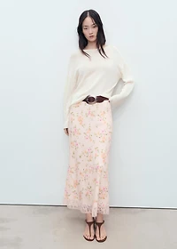 Floral skirt with lace detail