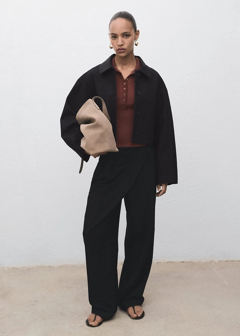 Cropped jacket with pockets
