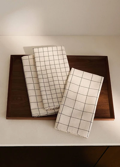 Cotton checked cloths