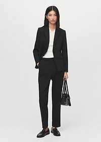 Fitted suit jacket