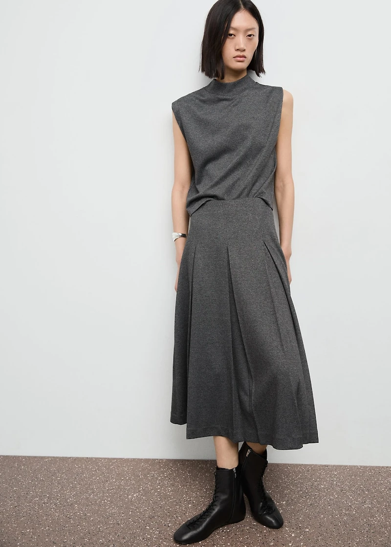 Perkins-neck top