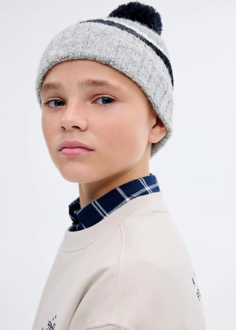 Knitted bobble hat