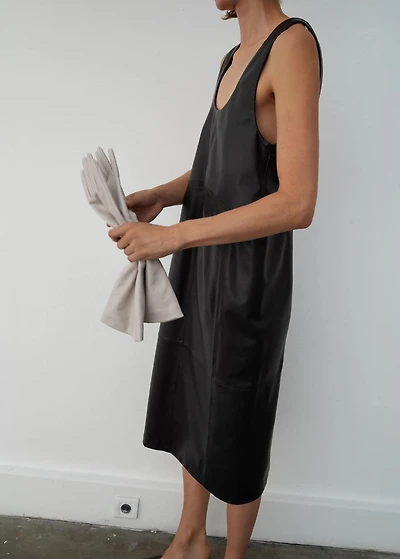 Leather long gloves