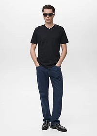 V-neck T-shirt