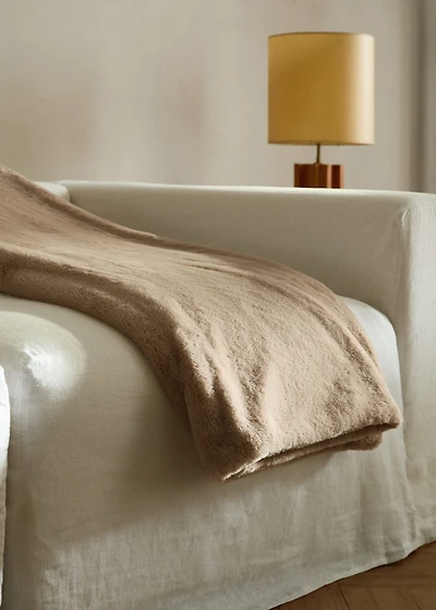 Medium double-faced fur-effect blanket