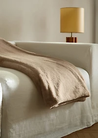 Medium double-faced fur-effect blanket