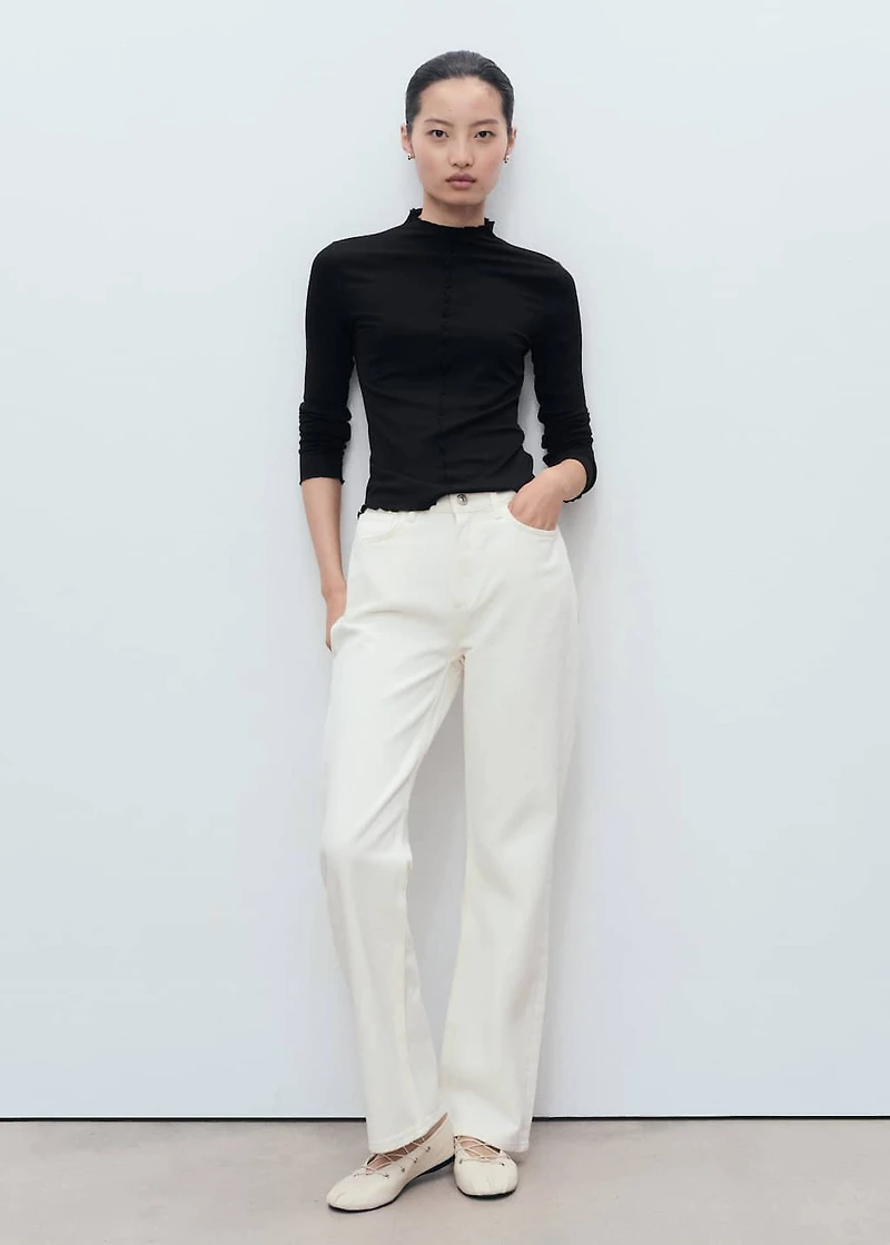 Ribbed t-shirt with scalloped trim