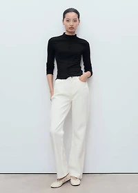 Ribbed t-shirt with scalloped trim