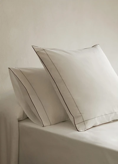 Two 200-thread count percale cotton pillowcases 60x60 cm