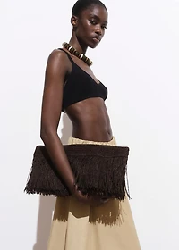 Natural fiber handbag with fringes