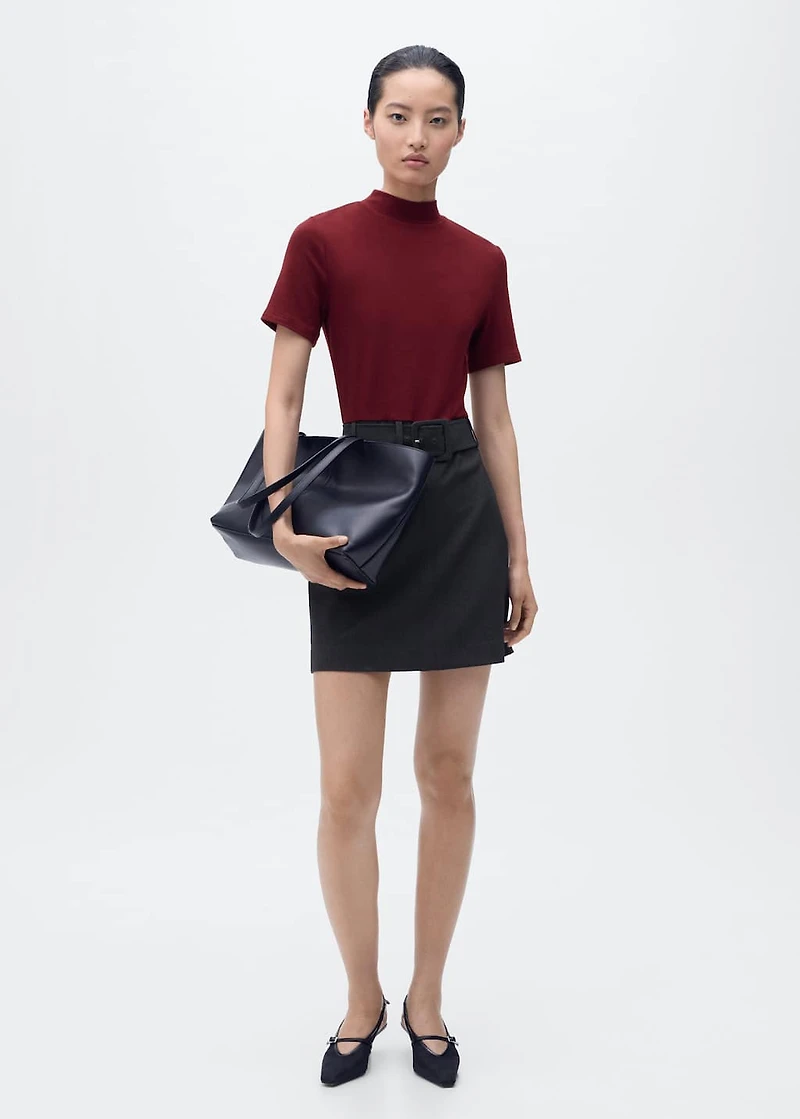 Short dress with belt