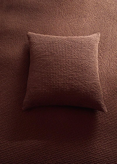 BED CUSHION CAS