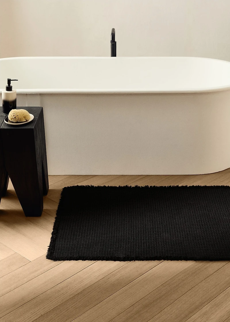 Cotton waffle bath rug
