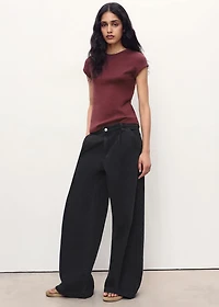 Short-sleeved cotton t-shirt