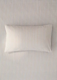 Percale cotton children's pillowcase with fine-striped print 30x50 cm