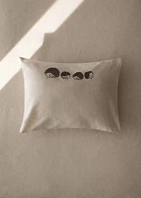 Children's cushion cover in cotton linen with embroidered hedgehogs