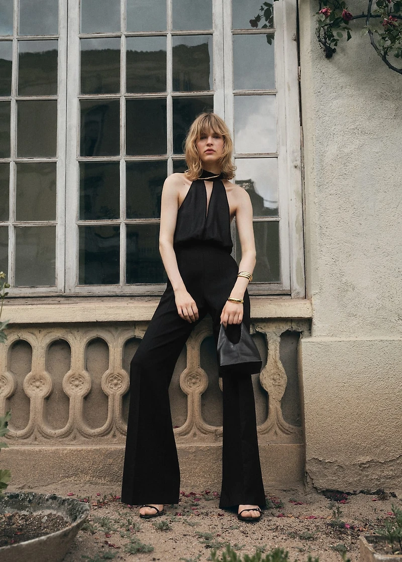 Halter-neck jumpsuit with scarf