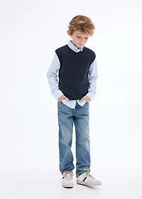 V-neck knitted vest