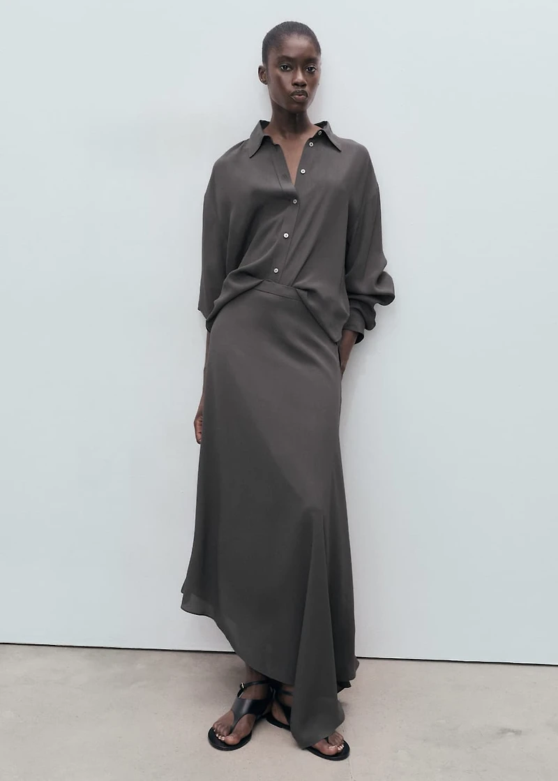 Asymmetrical maxi-skirt