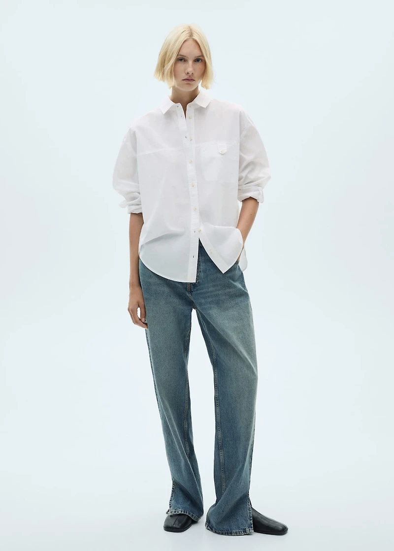 Cotton shirt with decorative button