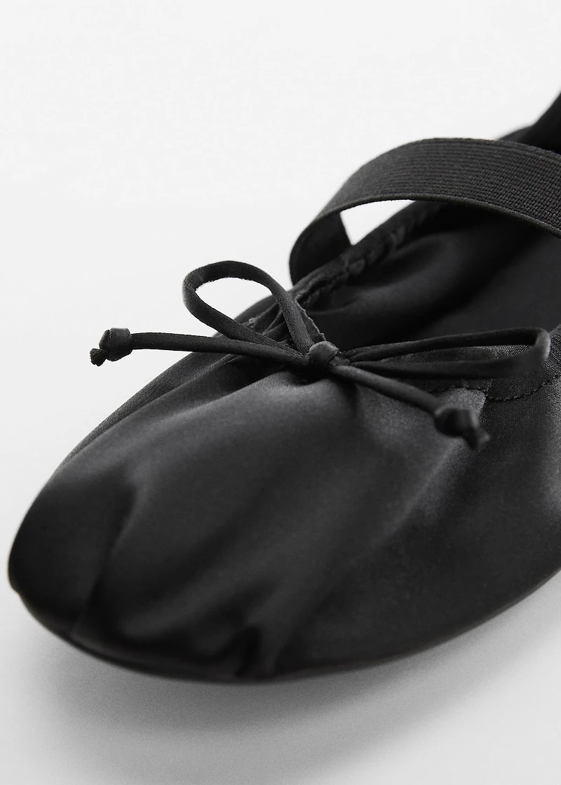 Elastic satin ballet flats