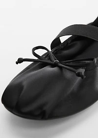 Elastic satin ballet flats