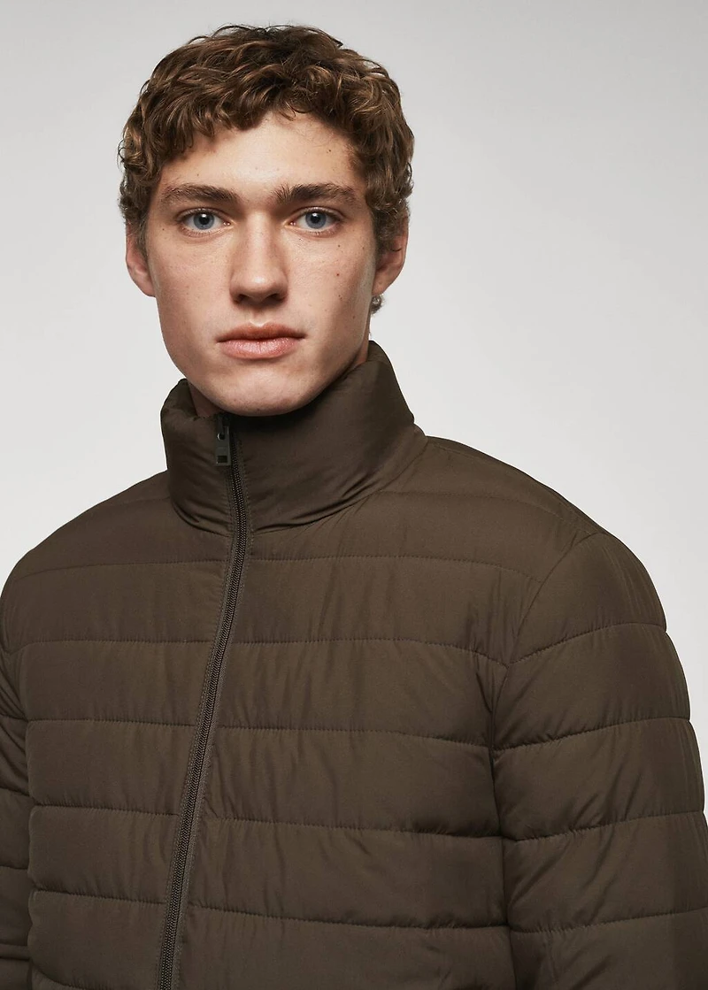 Ultra-lightweight water-repellent quilted anorak
