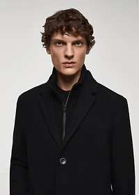 Wool coat with detachable collar
