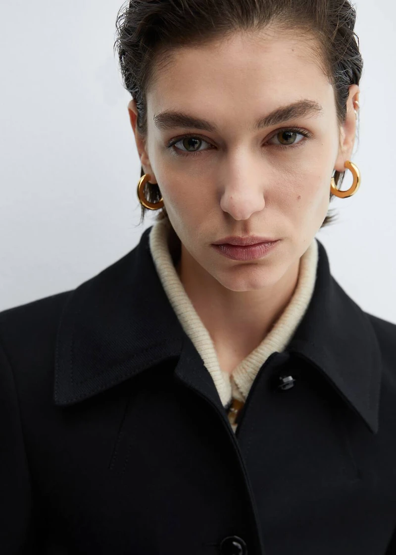 Shirt collar button coat