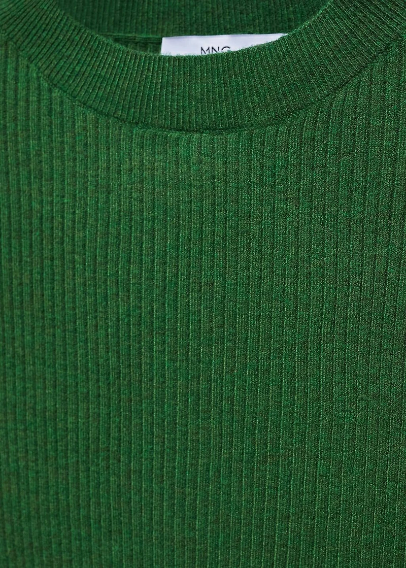 Ribbed round-neck sweater