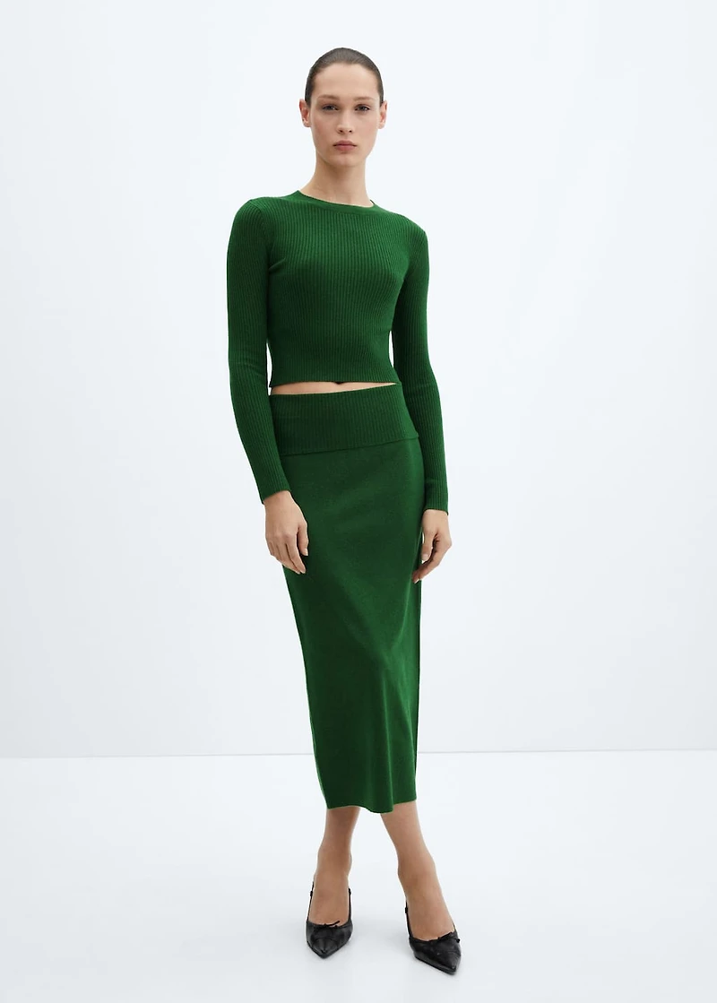 Ribbed round-neck sweater