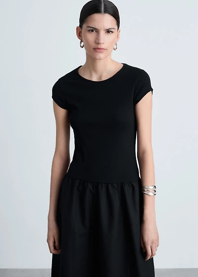 Flared dress combined fabric