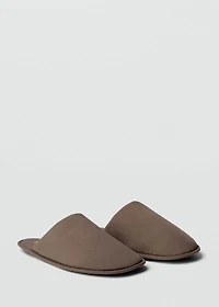 Padded slippers