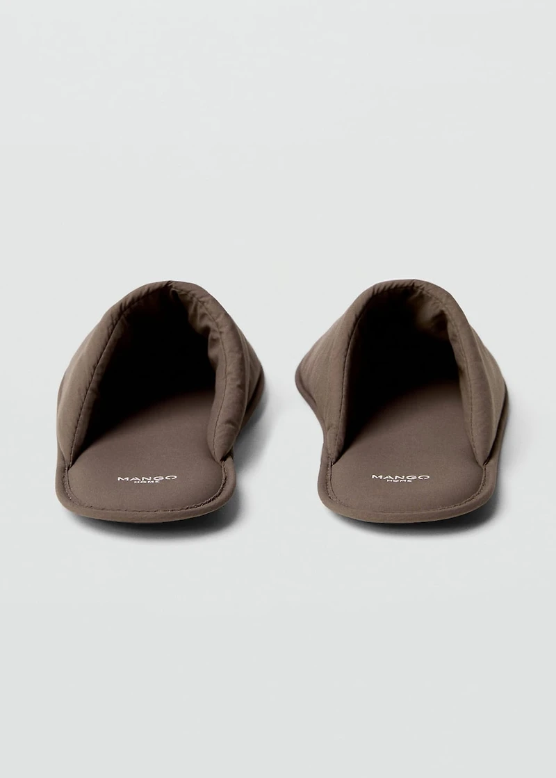 Padded slippers