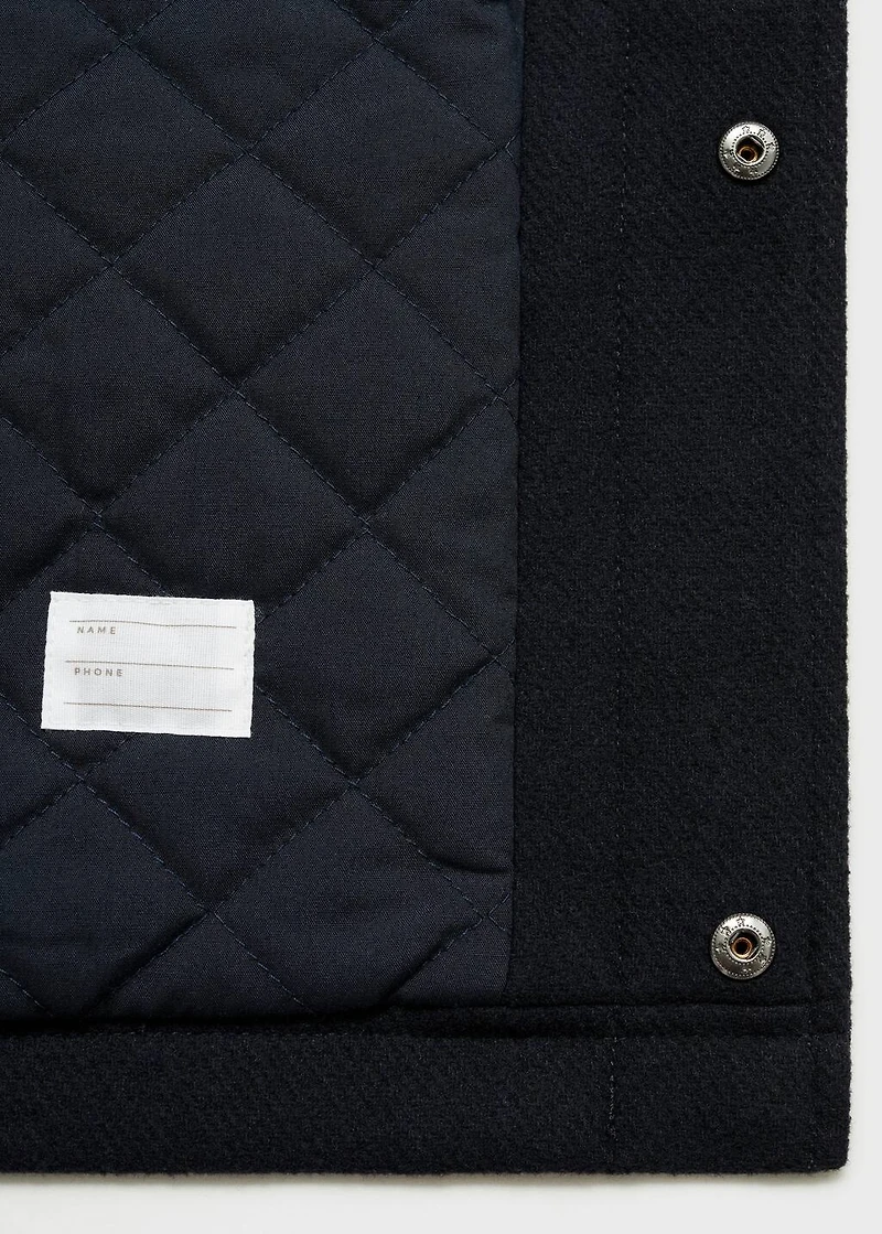 Cloth coat with pockets