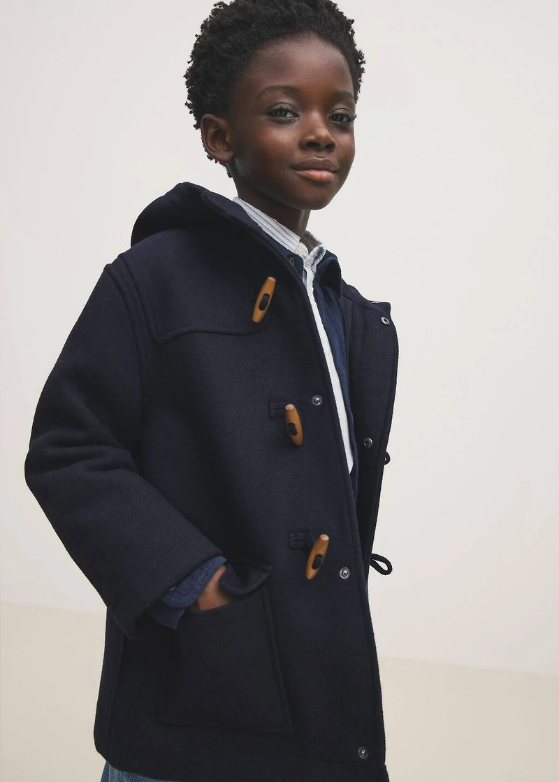 Cloth coat with pockets