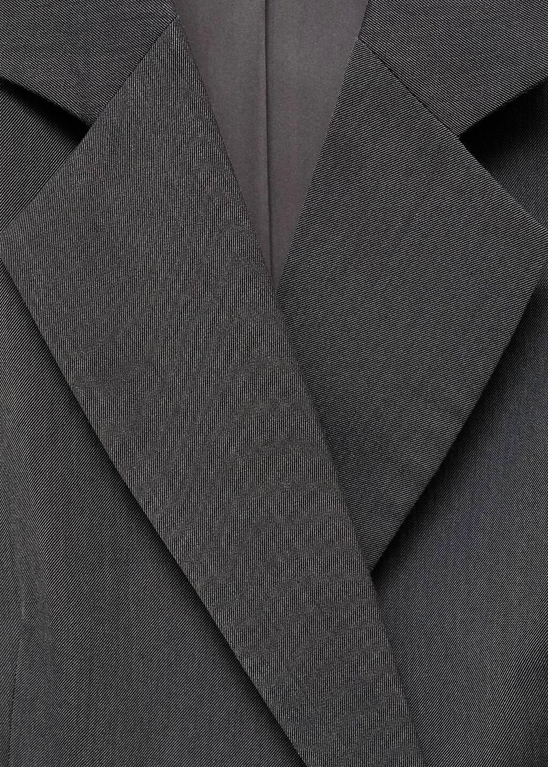 Long buttoned vest
